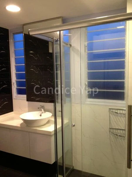 1 Bed Apartment (Condo) for Rent in  Lakeside Tower - Image 5