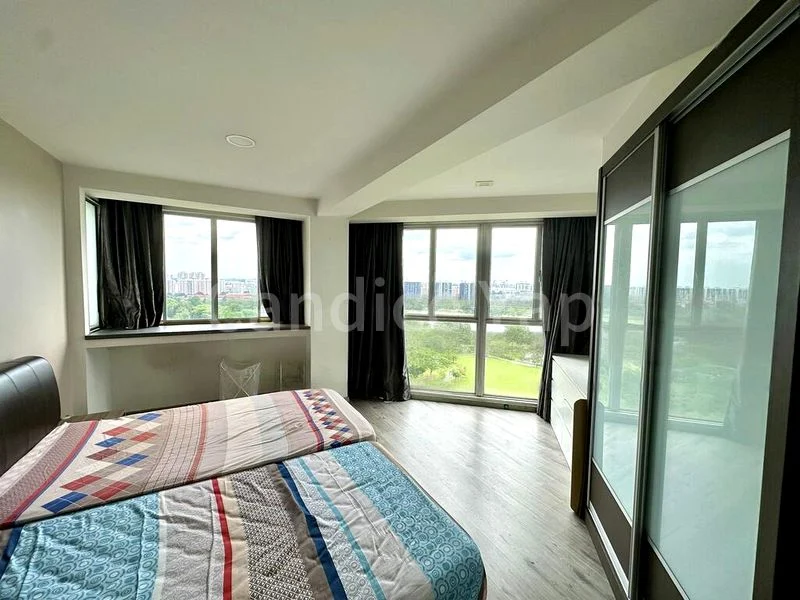 1 Bed Apartment (Condo) for Rent in  Lakeside Tower - Image 2