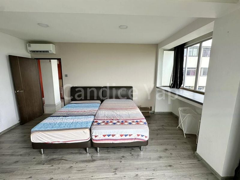 1 Bed Apartment (Condo) for Rent in  Lakeside Tower - Image 6