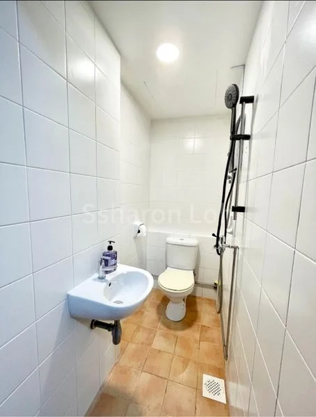Common Room (Condo) for Rent in  Emerald Garden - Image 4