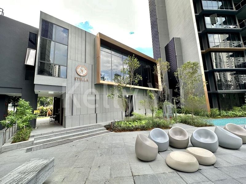 4 Bed Condo for Rent in  Kopar At Newton - Image 8