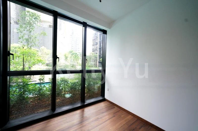 4 Bed Condo for Rent in  Kopar At Newton - Image 4