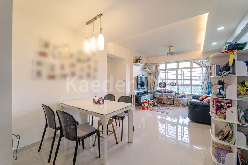 4 Room (4A) HDB for Sale in 313A Sumang Link - Image 16