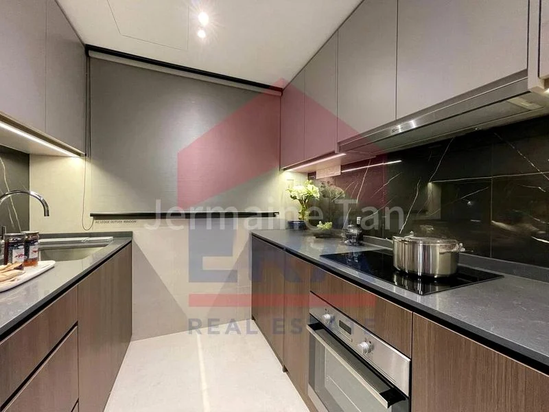 3 Bed Condo for Sale in  The Watergardens At Canberra - Image 8