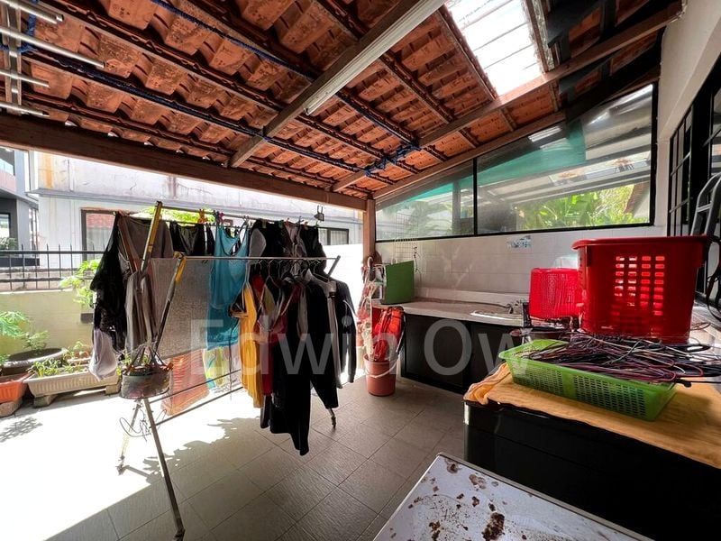 4 Bed Terraced House (Landed) for Sale in  Lengkong Tiga - Image 1