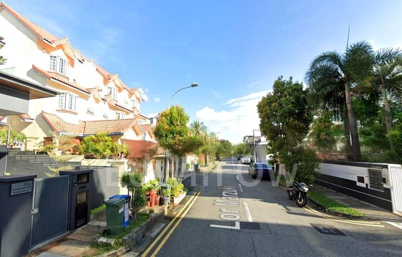 4 Bed Terraced House (Landed) for Sale in  Lengkong Tiga - Image 6