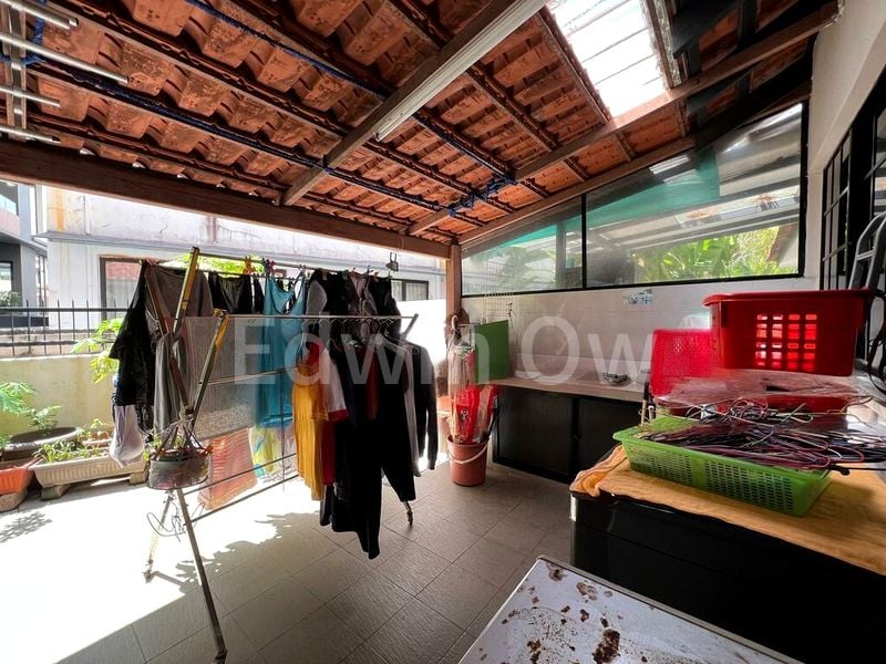 4 Bed Terraced House (Landed) for Sale in  Lengkong Tiga - Image 12