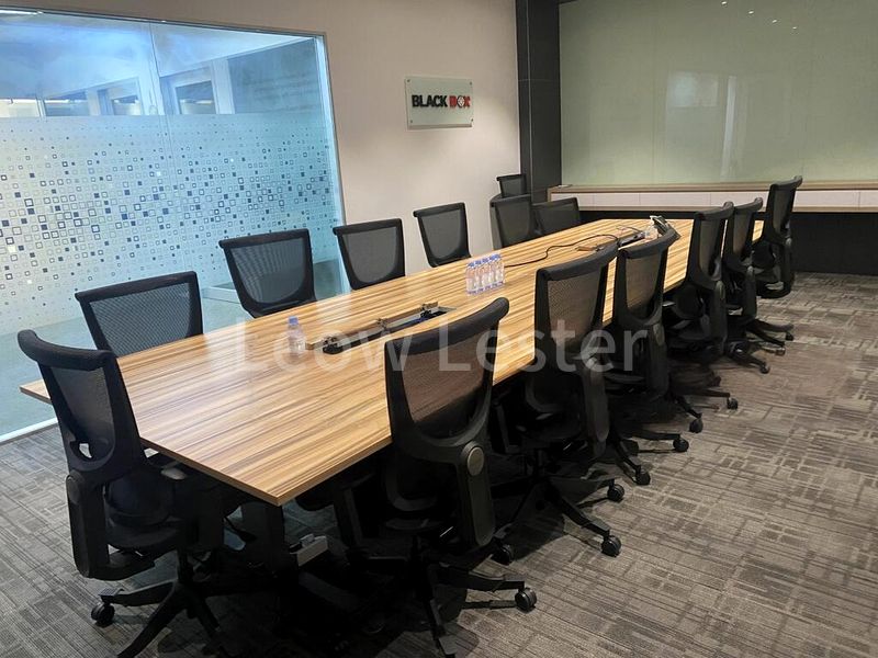 Light Industrial (B1) for Rent: Fitted IT technology office for 70 pax near mrt station, with gym, cafes, supermarket & foodcourt. - Image 5