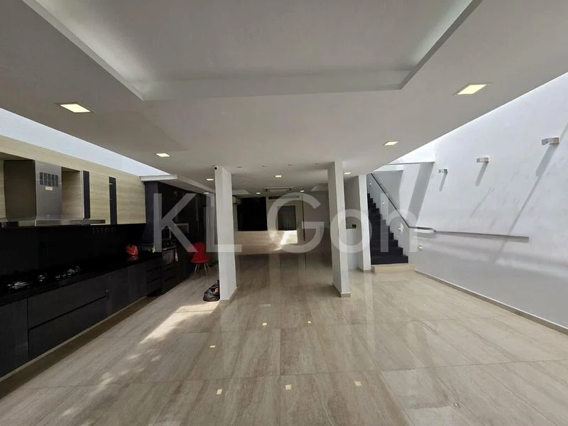 4 Bed Terraced House (Landed) for Sale in  ONE-TWO-SIX Cairnhill Arts Centre - Image 11