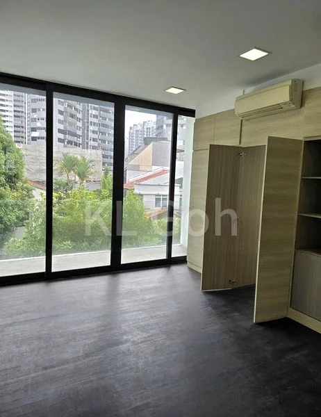 4 Bed Terraced House (Landed) for Sale in  ONE-TWO-SIX Cairnhill Arts Centre - Image 14