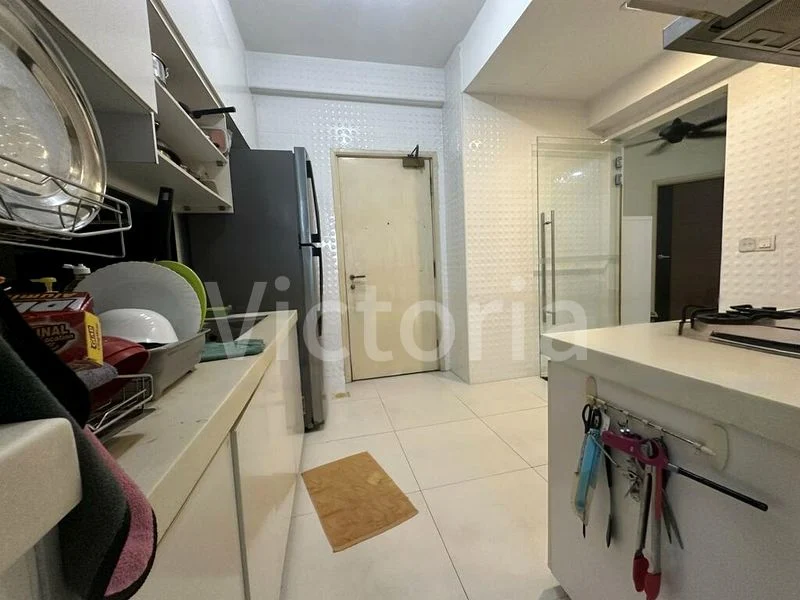 Common Room (Condo) for Rent in Parc Oasis - Image 15