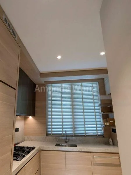 3 Bed Condo for Rent in 15 Holland Hill - Image 4