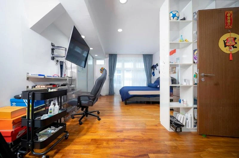 5 Bed Bungalow (Landed) for Sale in  Toh Estate - Image 8