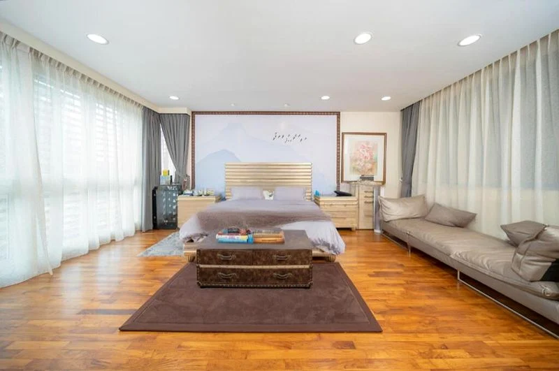5 Bed Bungalow (Landed) for Sale in Toh Estate - Image 1