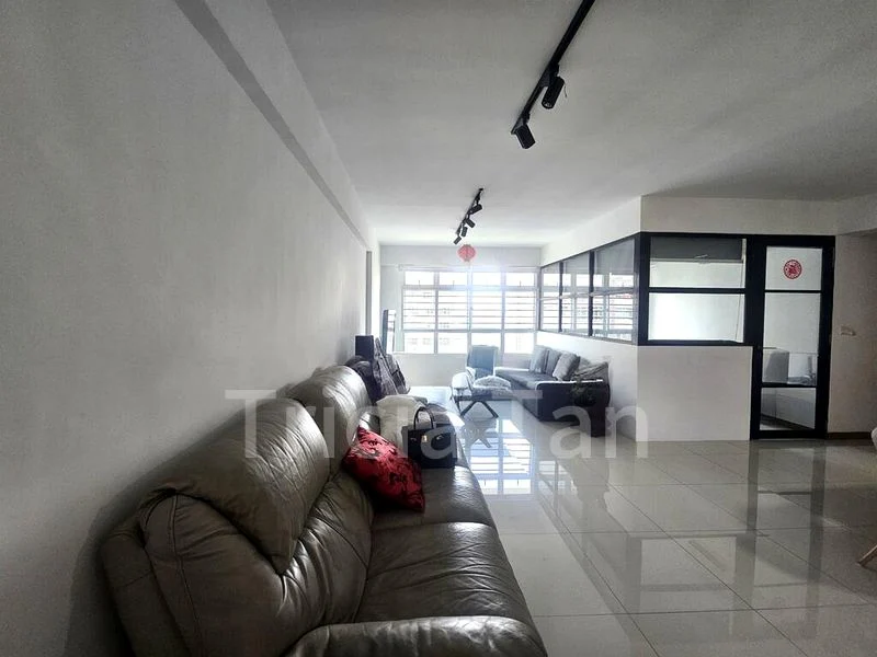 5 Room (5I) HDB for Sale in  452A Bukit Batok West Avenue 6 - Image 2