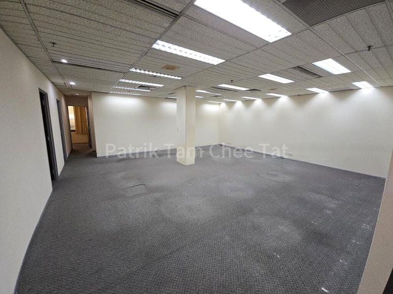 Office for Rent: Iob Building - Image 9