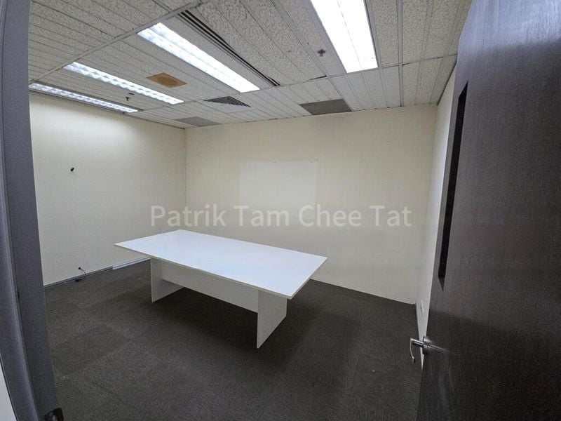 Office for Rent: Iob Building - Image 8
