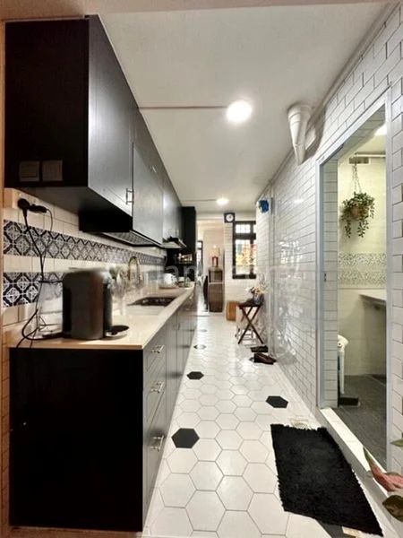 3 Room (3S) HDB for Rent in  108 Commonwealth Crescent - Image 6