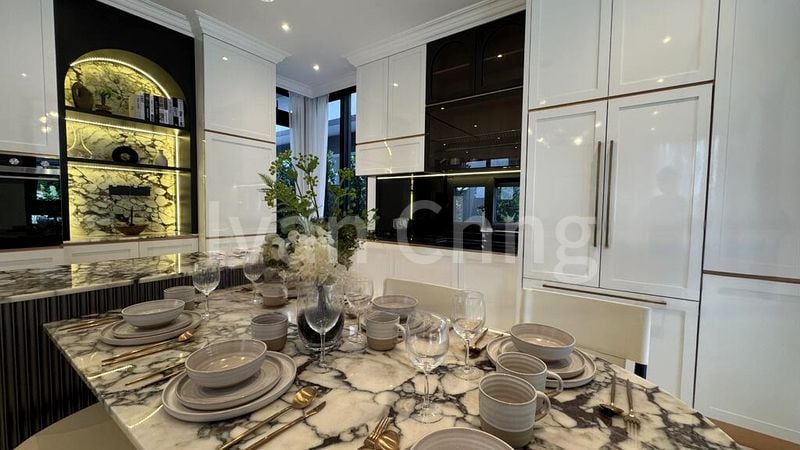 5 Bed Corner Terrace (Landed) for Sale in  JLB Residences - Image 14