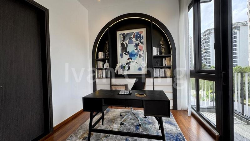 5 Bed Corner Terrace (Landed) for Sale in  JLB Residences - Image 12