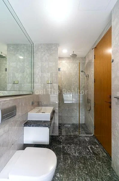 3 Bed Condo for Sale in Paterson Suites - Image 5