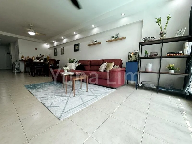 Executive HDB for Sale in  114 Edgefield Plains - Image 1