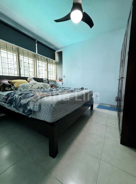 Executive HDB for Sale in  114 Edgefield Plains - Image 11