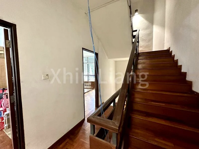 4 Bed Terraced House (Landed) for Sale in  Teck Guan Ville - Image 6