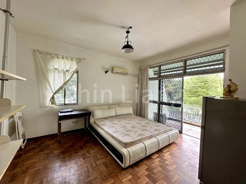 4 Bed Terraced House (Landed) for Sale in  Teck Guan Ville - Image 1