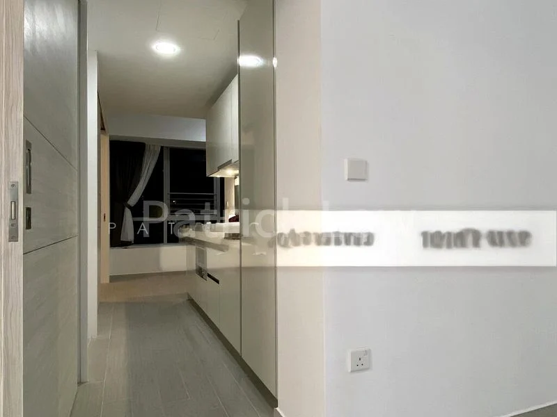 2 Bed Condo for Rent in  UIC Building - Image 11