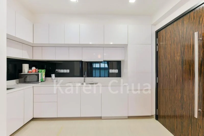 2 Bed Condo for Sale in  Alexis - Image 6