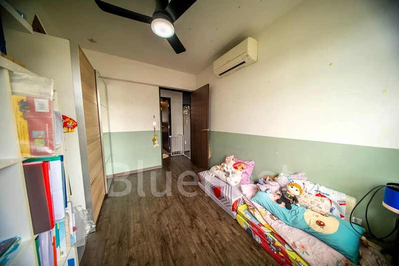 Premium HDB for Sale in 323B Sumang Walk - Image 8