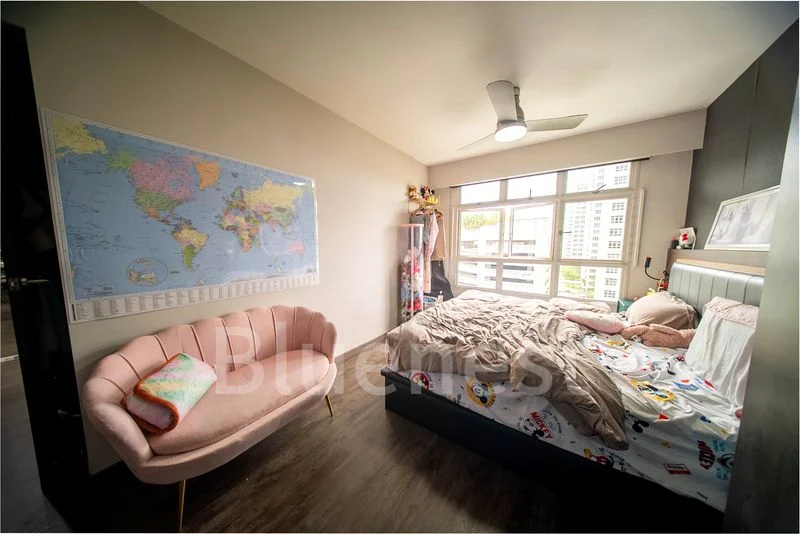 Premium HDB for Sale in 323B Sumang Walk - Image 5