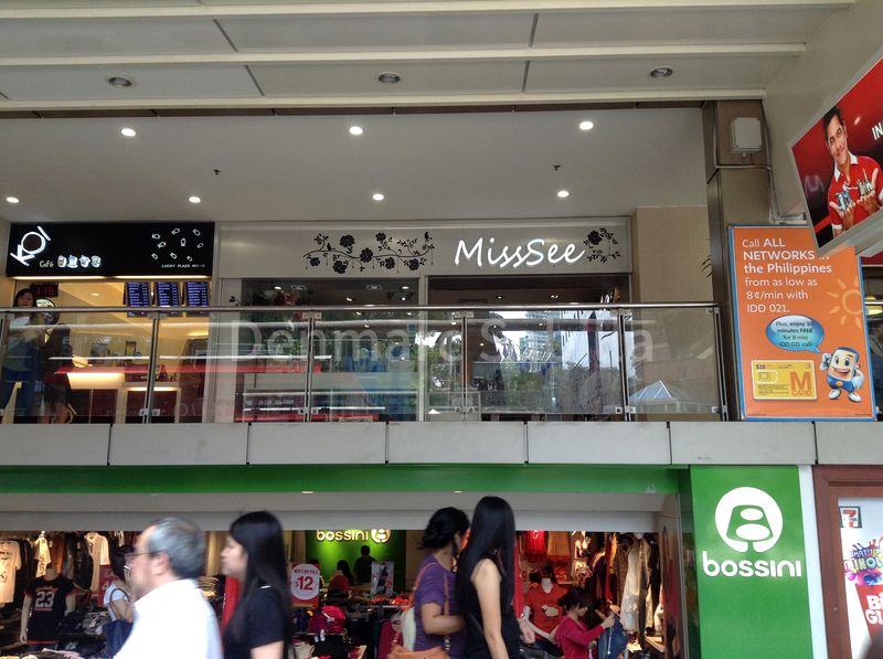 Shop / Shophouse for Sale in  Lucky Plaza - Image 4