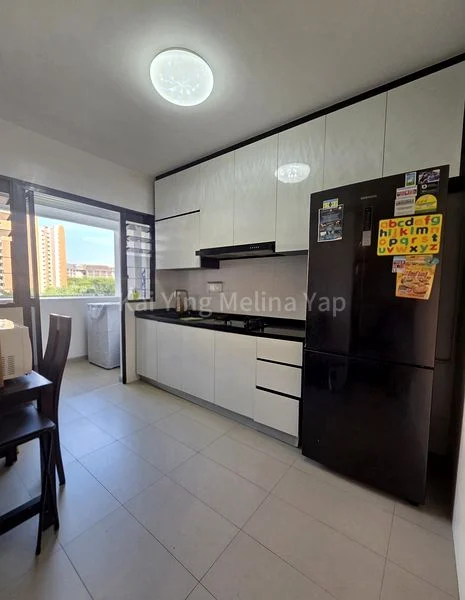 4 Room (4A) HDB for Sale in 997A Buangkok Crescent - Image 3