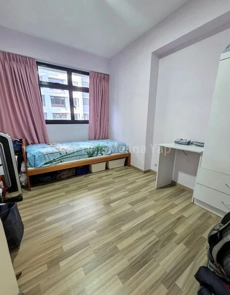 4 Room (4A) HDB for Sale in 997A Buangkok Crescent - Image 8