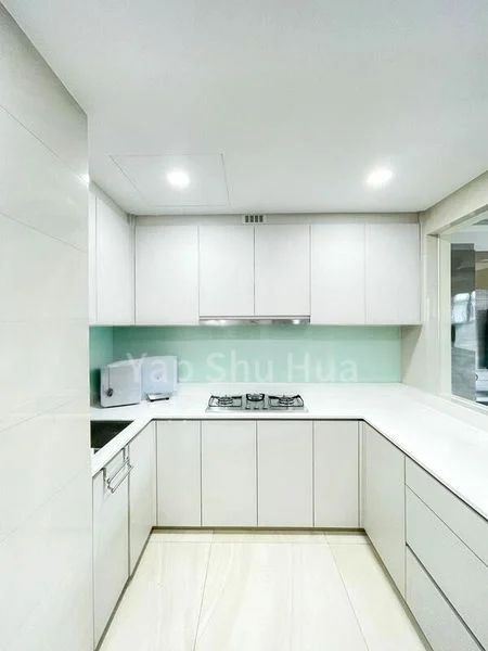 4 Bed Condo for Rent in  The Vales - Image 8