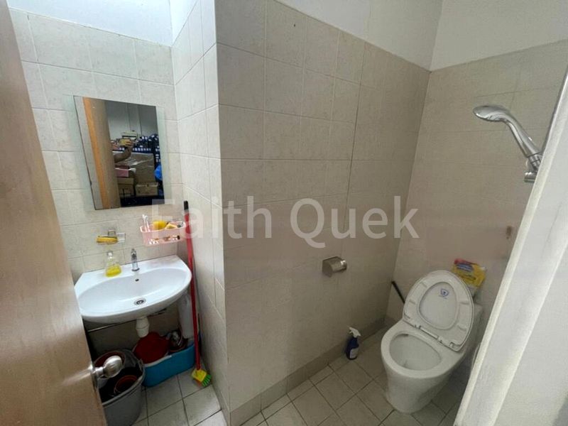 Light Industrial (B1) for Sale: E-Centre at Redhill - Image 3