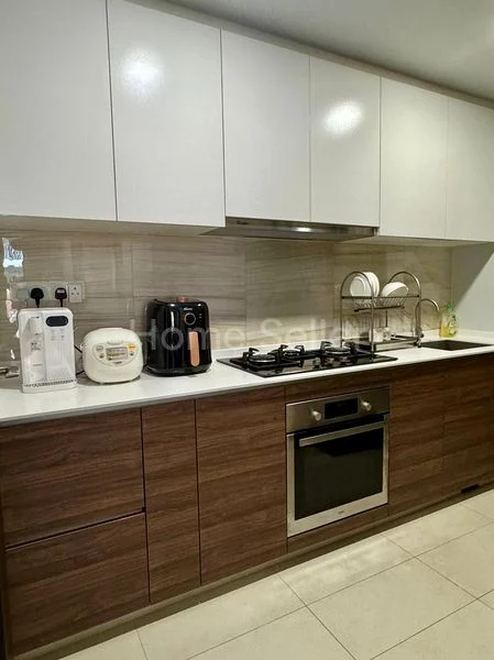 3 Bed Executive Condo for Sale in The Brownstone - Image 3