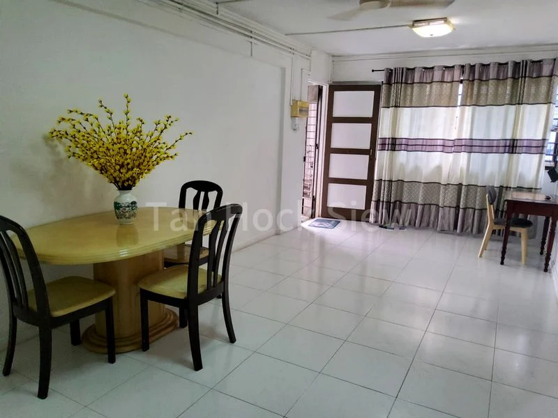 4 Room (4NG) HDB for Sale in  208 Jurong East Street 21 - Image 1