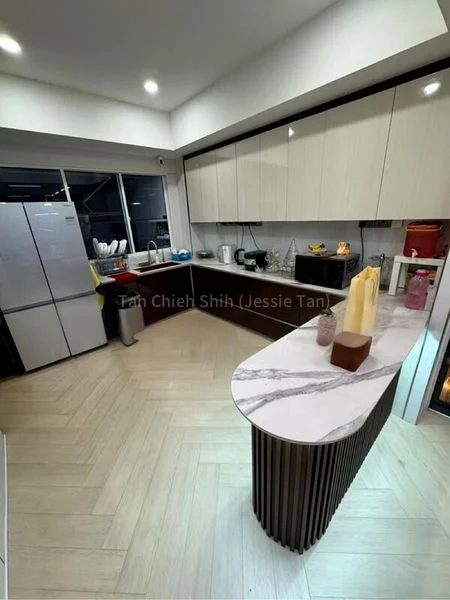 5 Bed Terraced House (Landed) for Sale in  Saraca Villas - Image 4