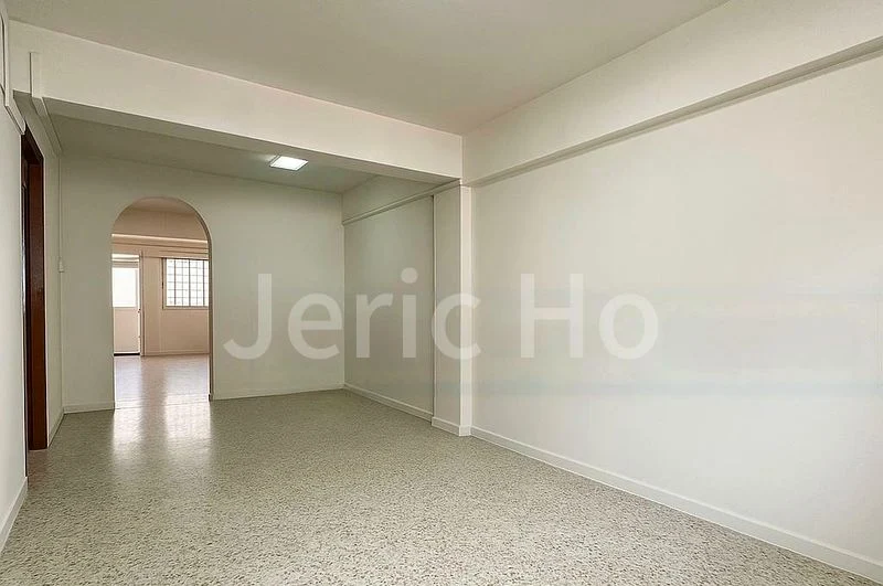 3 Room (3I) HDB for Sale in  9 Holland Avenue - Image 4