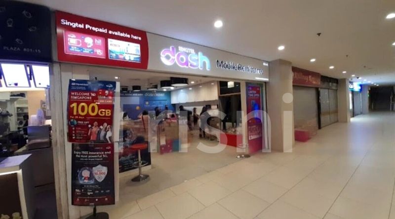 Shop / Shophouse for Rent: Lucky Plaza - Image 4