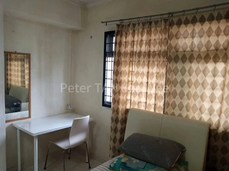 Room (HDB) for Rent in  171 Lorong 1 Toa Payoh - Image 2