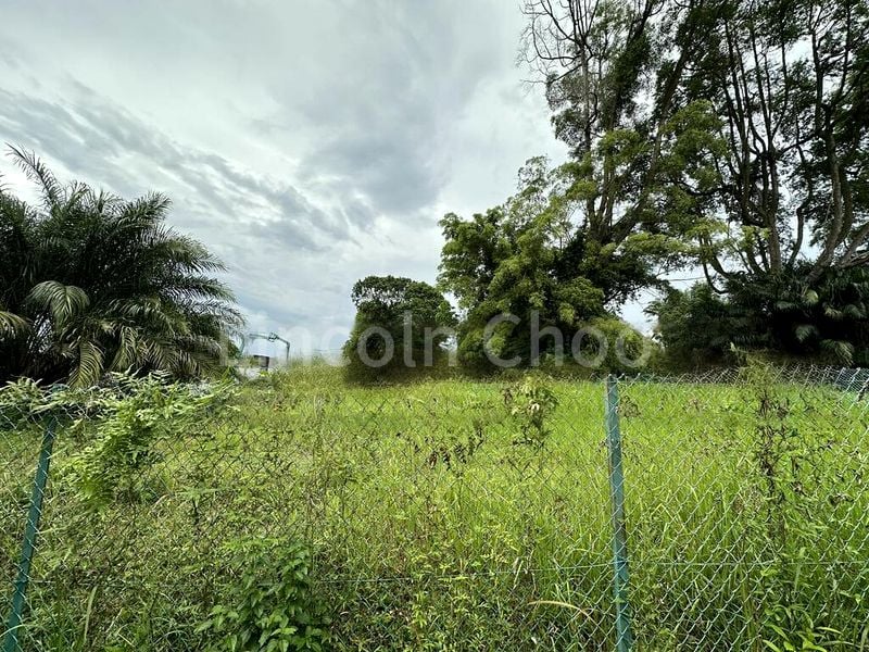 5 Bed Bungalow (Landed) for Sale in  Jalan Kampong Chantek - Image 1