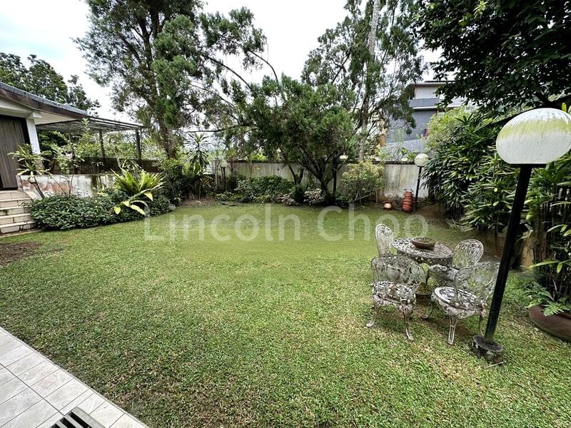 5 Bed Bungalow (Landed) for Sale in  Jalan Kampong Chantek - Image 4