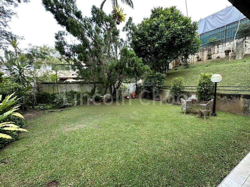 5 Bed Bungalow (Landed) for Sale in  Jalan Kampong Chantek - Image 5