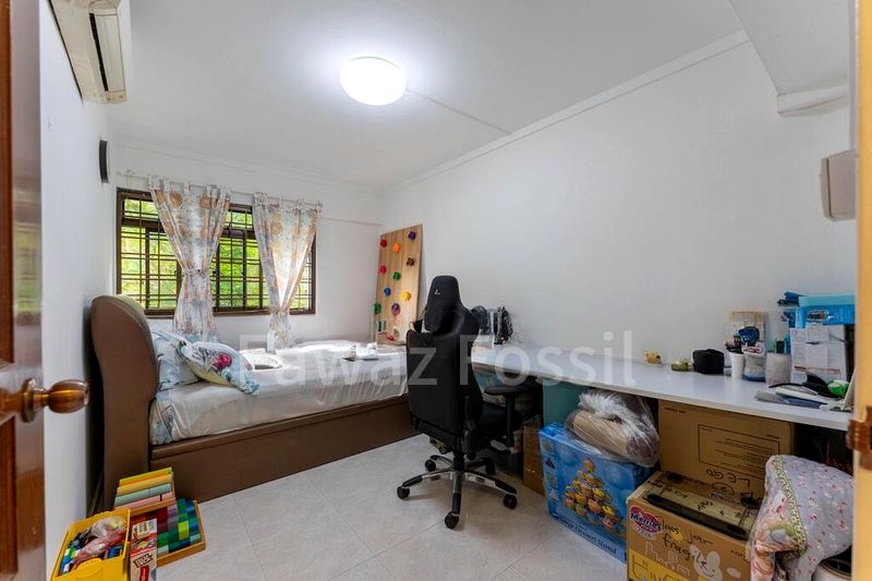 4 Room (4A) HDB for Sale in  543 Woodlands Drive 16 - Image 6