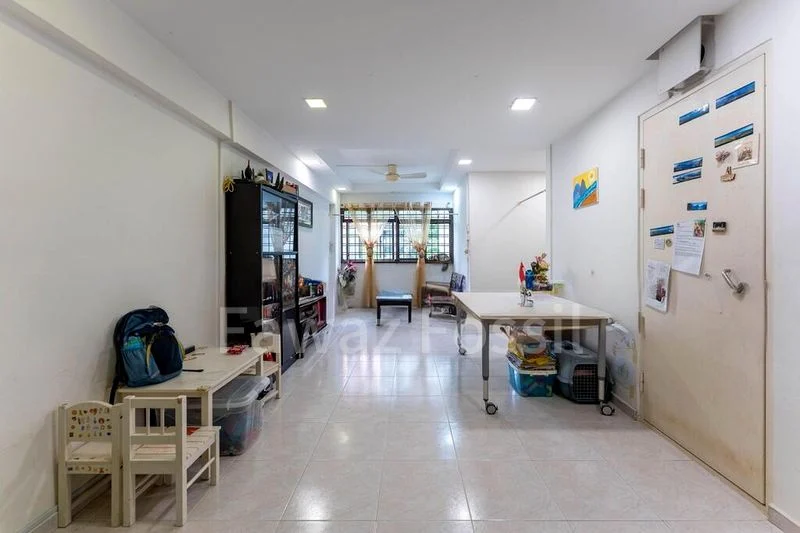 4 Room (4A) HDB for Sale in  543 Woodlands Drive 16 - Image 1