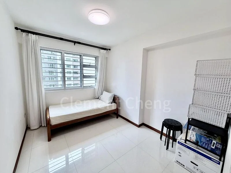 4 Room (4I) HDB for Rent in  231A Sumang Lane - Image 7